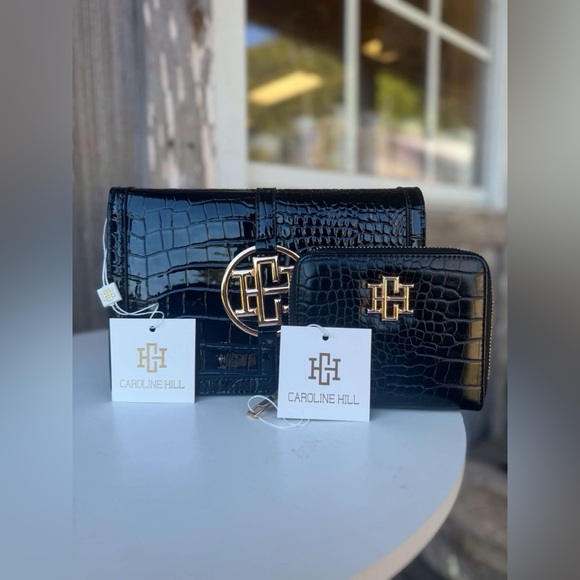 Caroline Hill Blakely Black EC Wallet - Picture 5 of 5